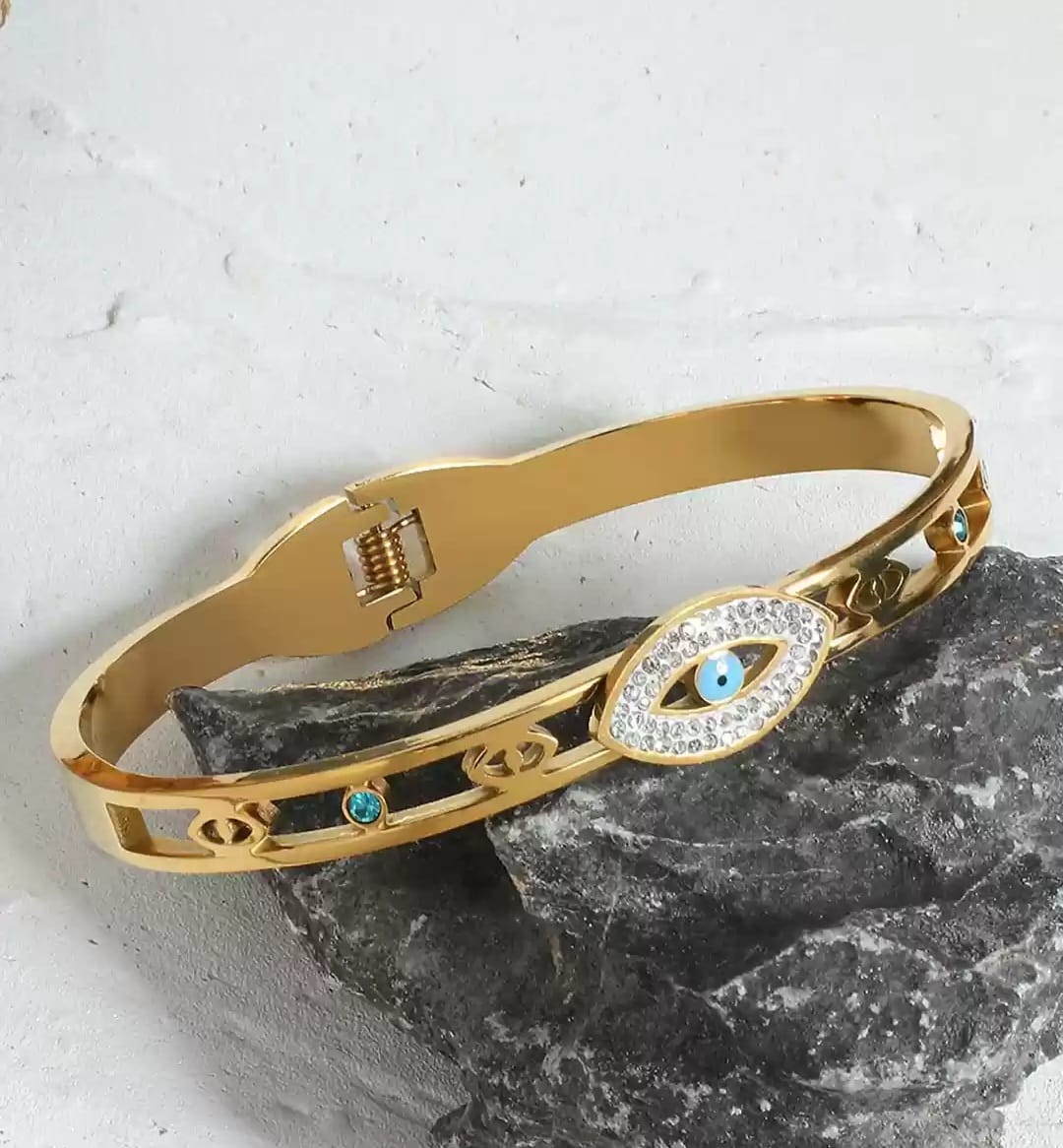 VIEN Women Cubic Zirconia Enamelled Gold- Plated Kada Bracelet